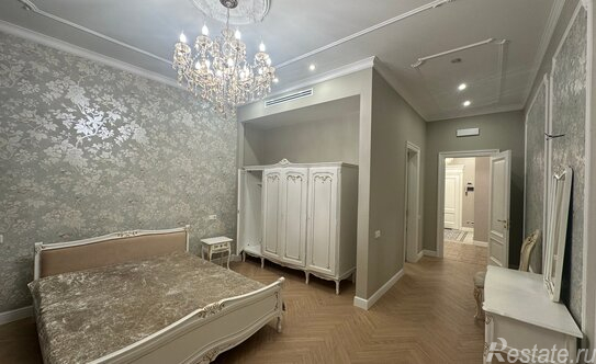 Продажа 2-комн квартиры на вторичном рынке Наличная улица,  д. 26 к4