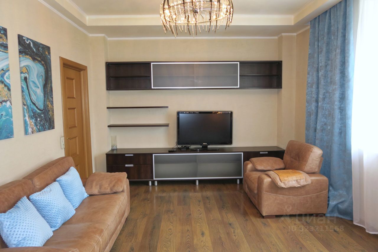 Аренда 2-комн квартиры на вторичном рынке 2-я Дубровская улица, 6