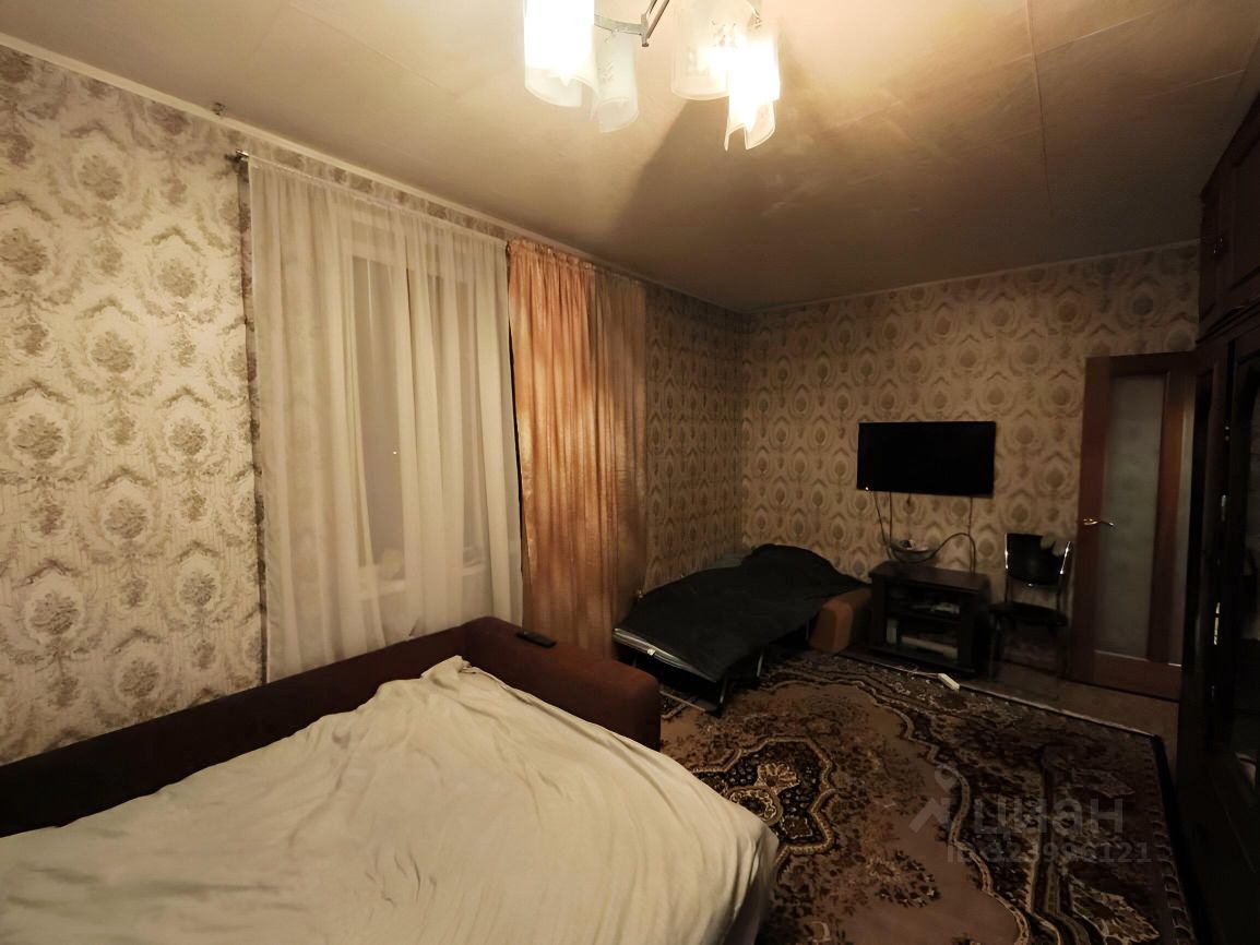 Продажа 1-комн квартиры на вторичном рынке Белозерская улица, 11А