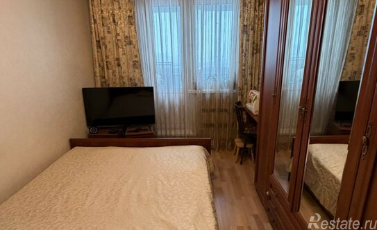 Продажа 2-комн квартиры на вторичном рынке Плещеева ул,  д. 6А