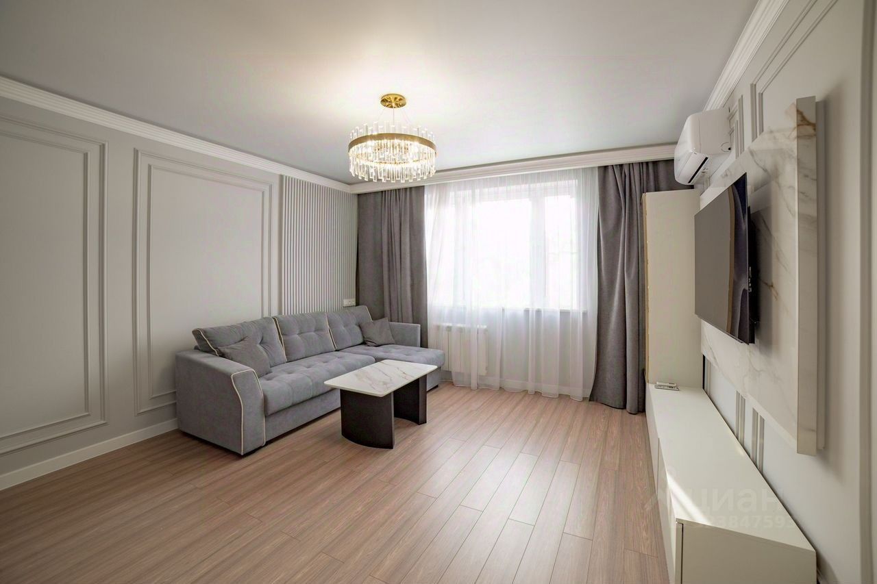 Аренда 1-комн квартиры на вторичном рынке улица Декабристов, 10К2