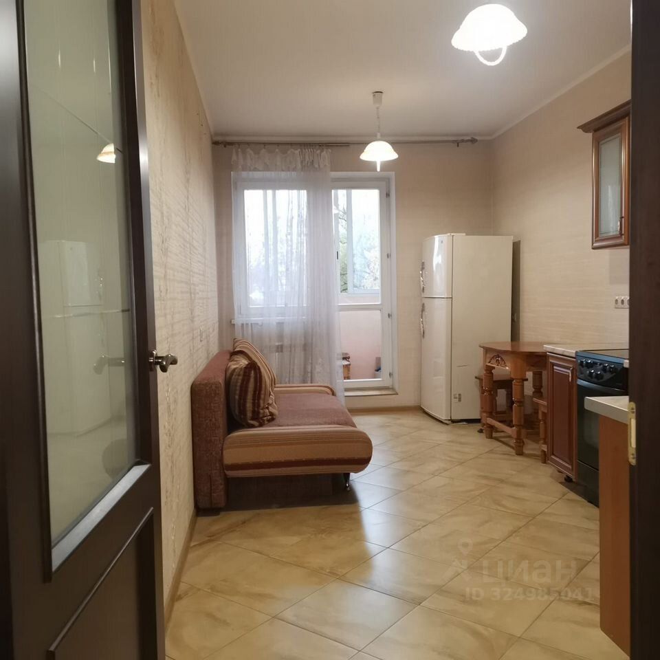 Продажа 1-комн квартиры на вторичном рынке Химки, Ленинский проспект, 1к3