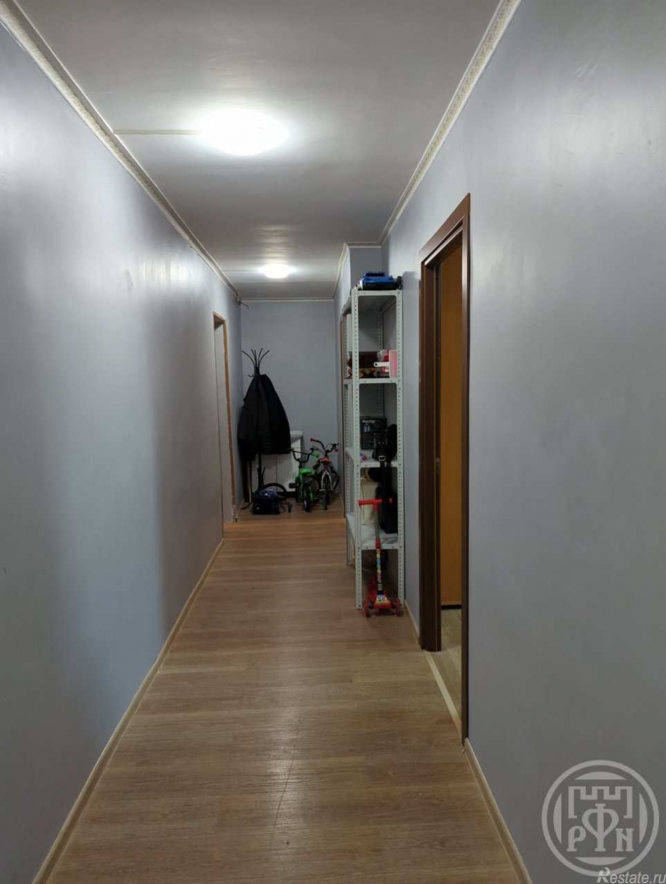 Продажа 3-комн квартиры на вторичном рынке Петергоф г., Чичеринская ул. ,  д. 3,  к. 2