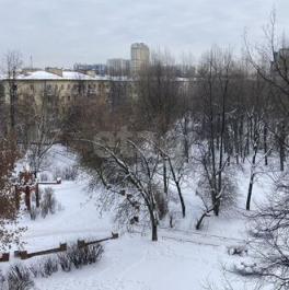 Продажа 2-комн квартиры на вторичном рынке Московский пр-кт,  д. 220