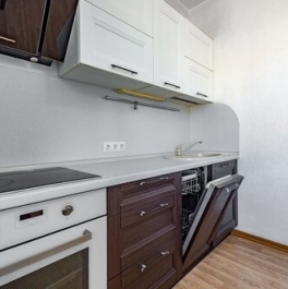 Продажа 2-комн квартиры на вторичном рынке Ленинский пр-кт,  д. 74,  к. 2