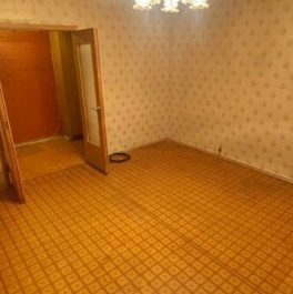 Продажа 2-комн квартиры на вторичном рынке улица Проходчиков,  д. 17