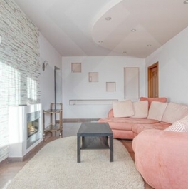 Продажа 2-комн квартиры на вторичном рынке ул Новаторов,  д. 38,  к. 3