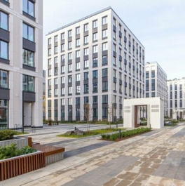 Продажа 1-комн квартиры на вторичном рынке Петровский пр-кт,  д. 28 к2 с1