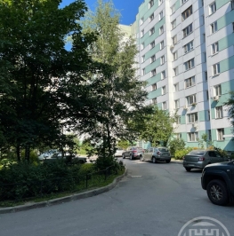 Продажа 2-комн квартиры на вторичном рынке Генерала Симоняка ул. , д. 4, к. 2 Продажа 2-комн квартиры на вторичном рынке Генерала Симоняка ул. , д. 4, к. 2