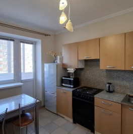 Продажа 2-комн квартиры на вторичном рынке Раменское, ул Чугунова,  д. 18/2