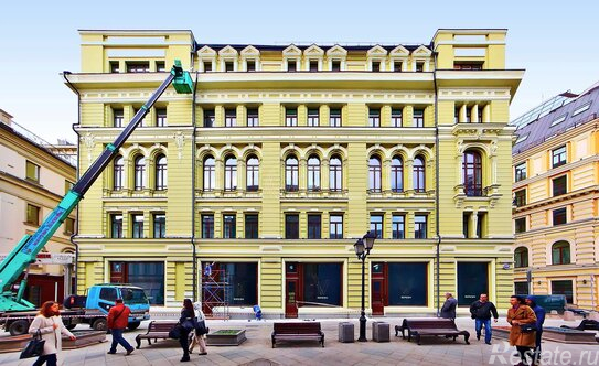 Продажа 3-комн квартиры на вторичном рынке ул Никольская,  д. 10/2,  к. 2Б