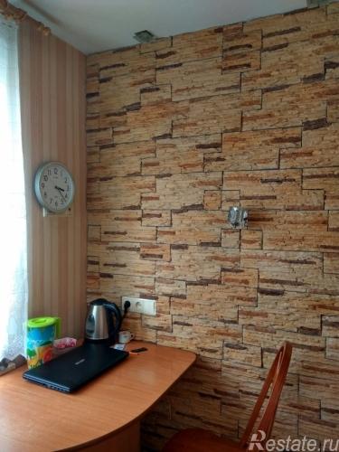 Продажа 3-комн квартиры на вторичном рынке ломоносов улица Александровская,  д. 45