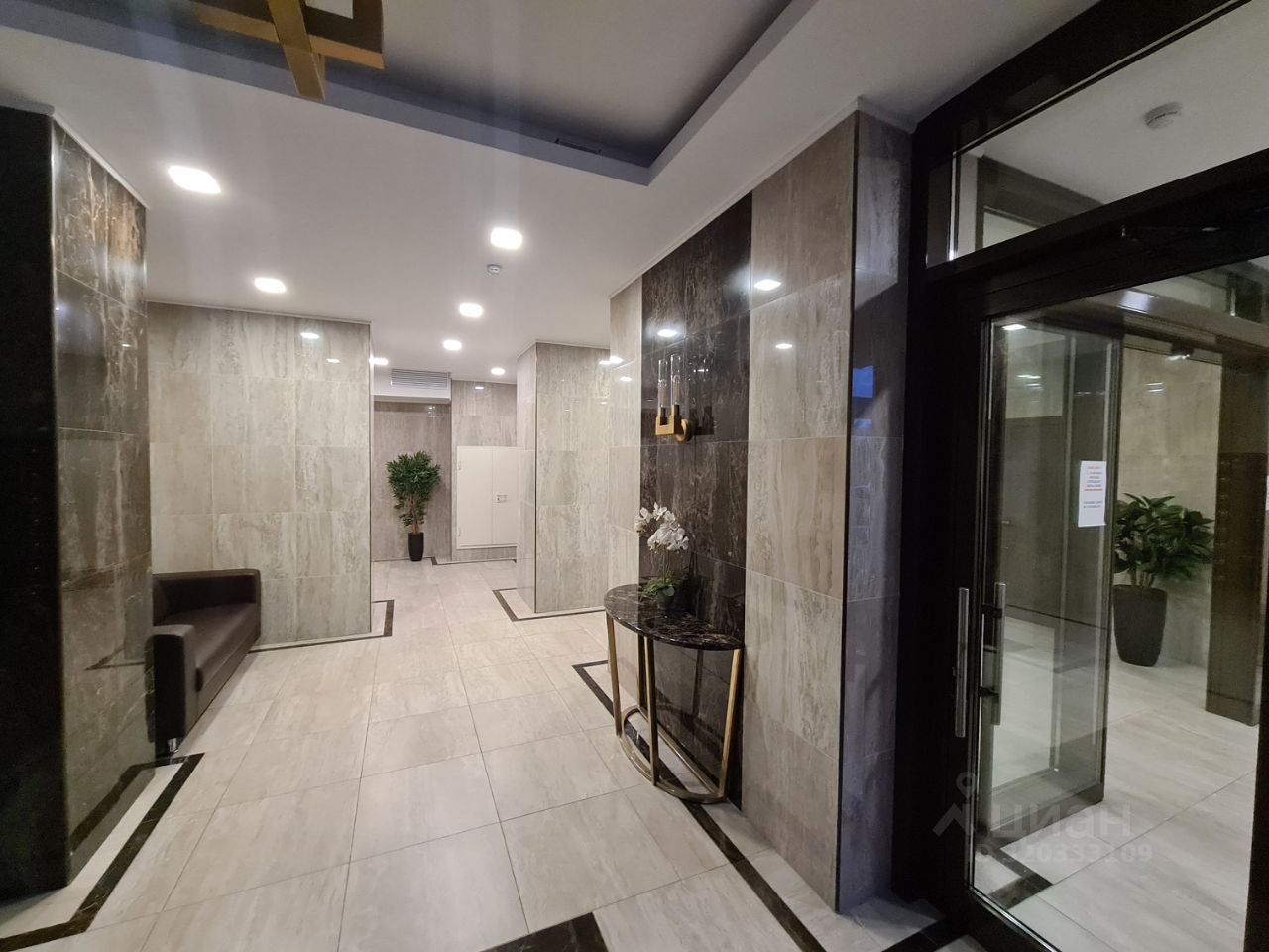 Продажа 2-комн квартиры на вторичном рынке Ленинский проспект, 103