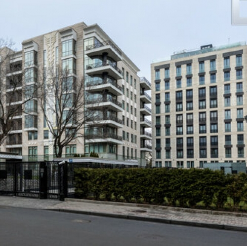 4-комн квартира Гранатный пер,  д. 6