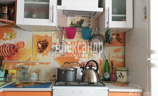 Аренда 1-комн квартиры на вторичном рынке ул Софьи Ковалевской,  д. 13,  к. 3