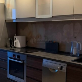 Продажа 2-комн квартиры на вторичном рынке Очаковская Б. ул,  д. 44 к1