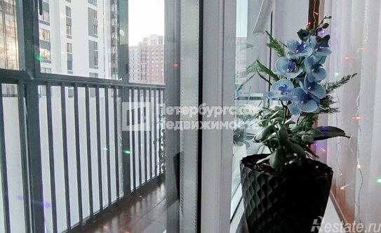 Продажа 1-комн квартиры на вторичном рынке Арцеуловская Аллея,  д. 15,  к. 1