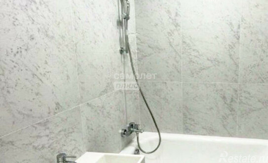 Продажа 1-комн квартиры на вторичном рынке ул Мустая Карима,  д. 12