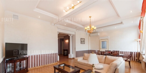 3-комн квартира улица Серафимовича,  д. 2/20