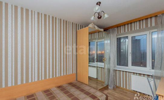 Продажа 2-комн квартиры на вторичном рынке ул Запорожская,  д. 23,  к. 2