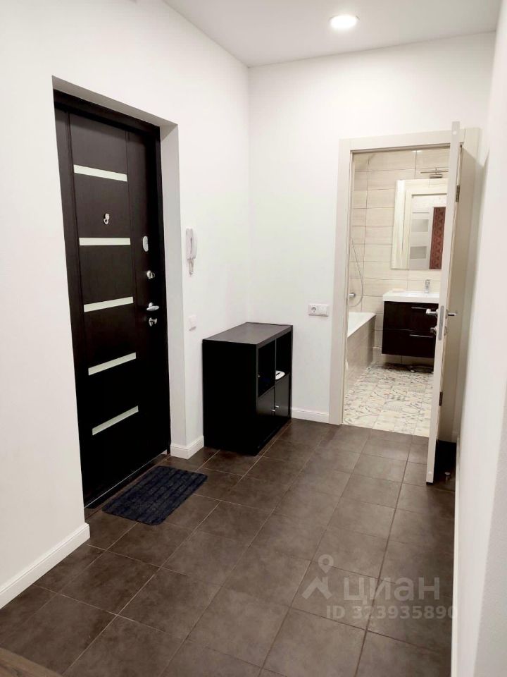 Аренда 2-комн квартиры на вторичном рынке Балашиха, улица Строителей, 3