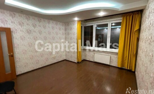 Аренда 5-комн квартиры на вторичном рынке улица Маршала Бирюзова,  д. 31