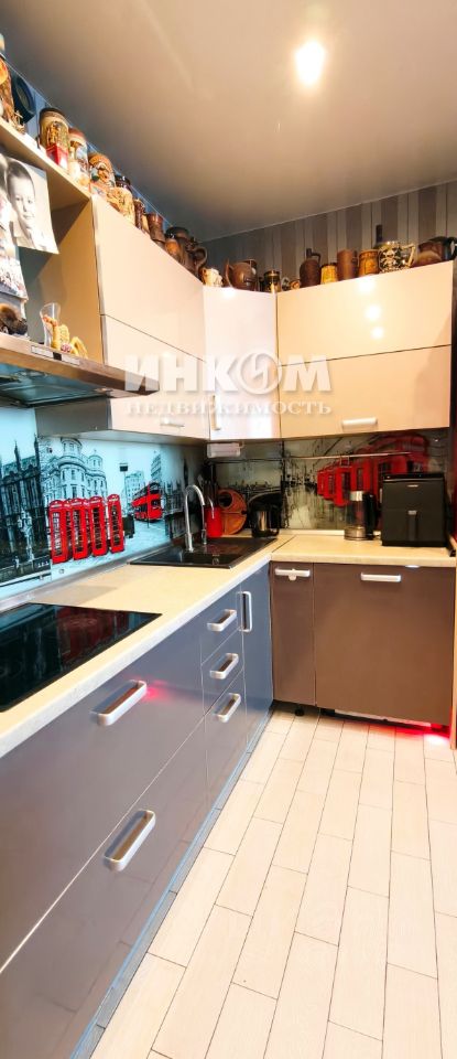 Продажа 3-комн квартиры на вторичном рынке Лобня, Текстильная улица, 18
