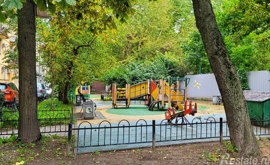 Продажа 3-комн квартиры на вторичном рынке ул Рентгена,  д. 15/31