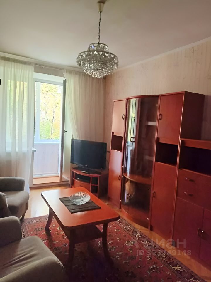 Аренда 2-комн квартиры на вторичном рынке улица Панферова, 8