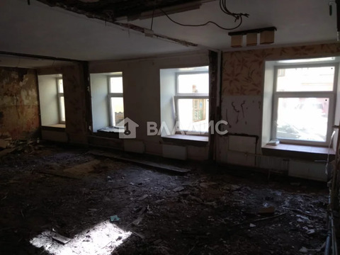 Продажа 2-комн квартиры на вторичном рынке Троицкий пр-кт.,  д. 12