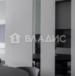 Продажа 3-комн квартиры на вторичном рынке ул Винницкая,  д. 8,  к. 7