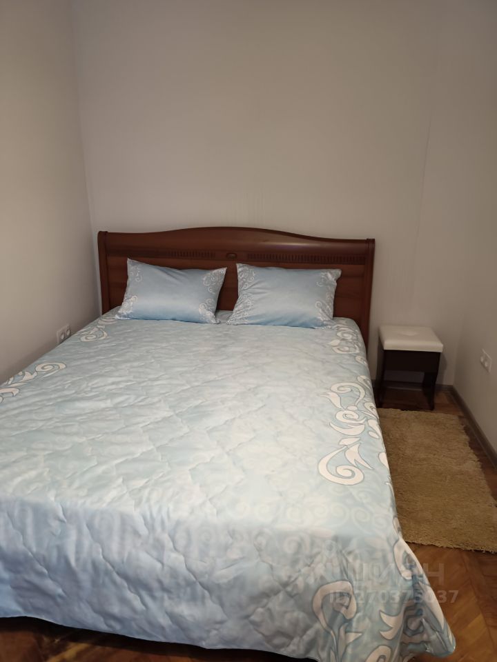 Аренда 2-комн квартиры на вторичном рынке Пушкин, Ленинградская улица, 16