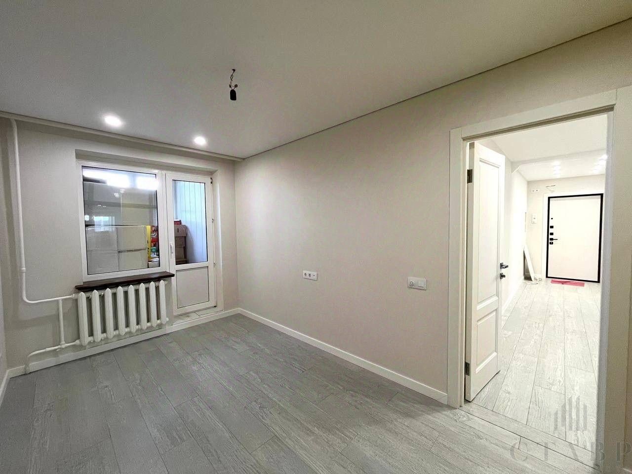 Продажа 3-комн квартиры на вторичном рынке Пушкин, улица Генерала Хазова, 13