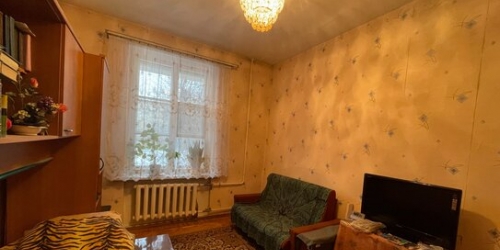 2-комн квартира улица Васи Алексеева,  д. 18