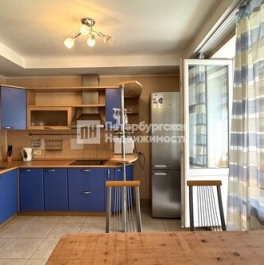 Продажа 3-комн квартиры на вторичном рынке улица Ленсовета,  д. 88