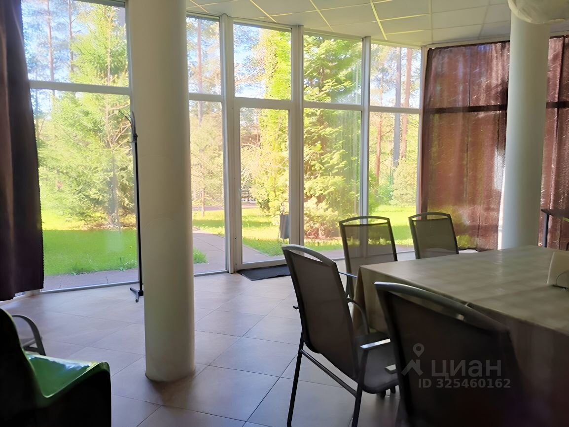 Продажа 2-комн квартиры на вторичном рынке Токсово городской поселок, улица Санаторная, 13А