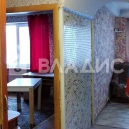 Продажа 1-комн квартиры на вторичном рынке улица Коммуны,  д. 26 к1