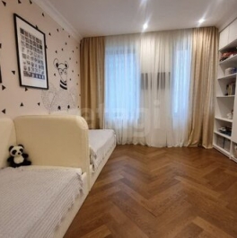 Продажа 3-комн квартиры на вторичном рынке Шмитовский проезд,  д. 39 к8