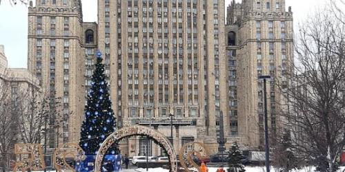 3-комн квартира Ростовская наб,  д. 1