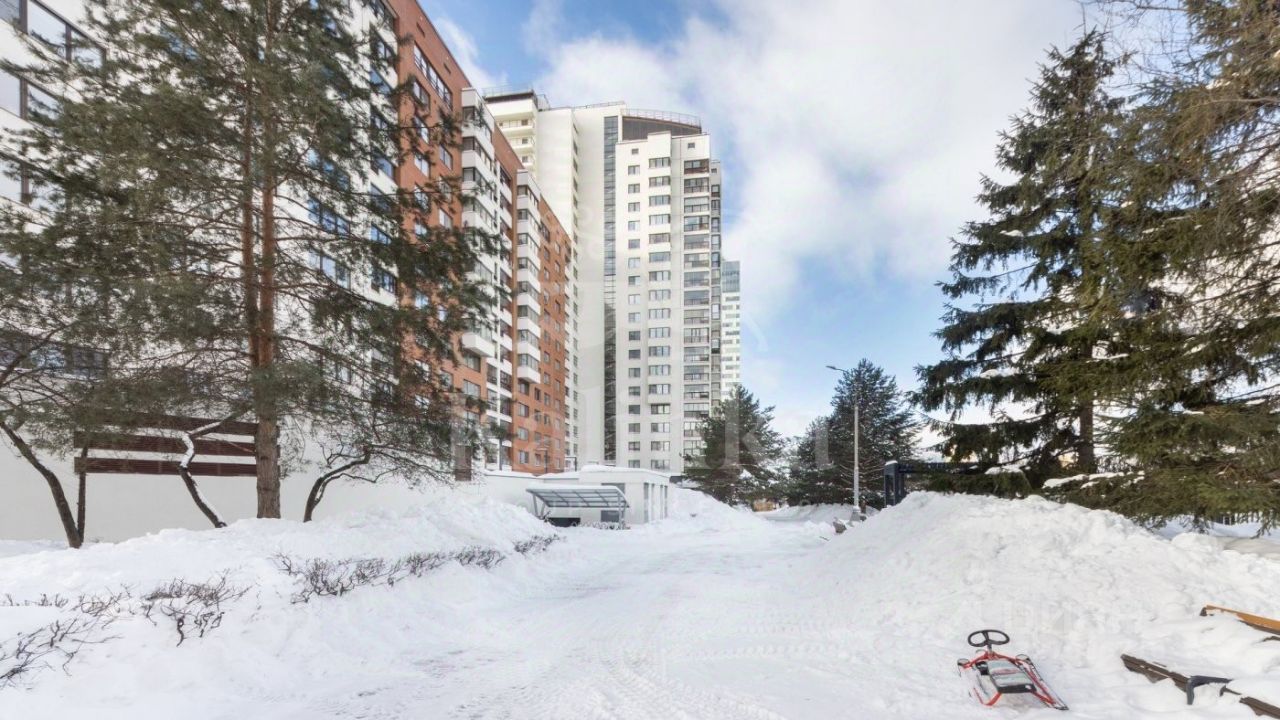 Продажа 6-комн квартиры на вторичном рынке Рублевское шоссе, 26К4