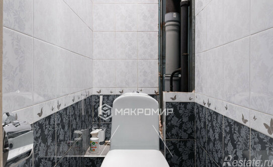 Продажа 2-комн квартиры на вторичном рынке ул Наличная,  д. 36,  к. 2