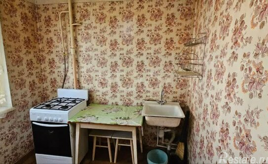 Продажа 2-комн квартиры на вторичном рынке Серпухов, улица Космонавтов,  д. 19Б