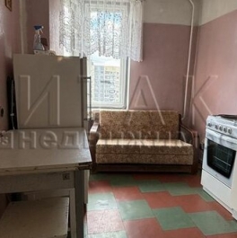 Продажа 1-комн квартиры на вторичном рынке Индустриальный пр-кт,  д. 18