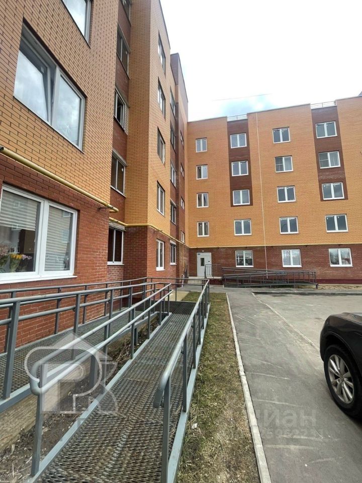 Продажа 3-комн квартиры на вторичном рынке д. Гальчино, бульвар 60-летия СССР, 19к3