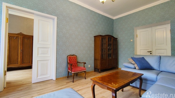 Аренда 4-комн квартиры на вторичном рынке Кронверкский пр-кт,  д. 31