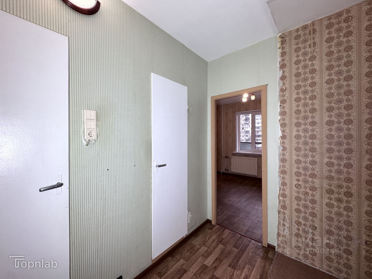 Продажа 1-комн квартиры на вторичном рынке улица Маршала Новикова, 2К1