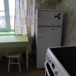 Продажа 1-комн квартиры на вторичном рынке Истра, ул Советская,  д. 13,  к. 1