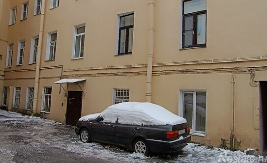 Продажа 4-комн квартиры на вторичном рынке 2-я линия,  д. 55