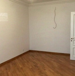 Продажа 3-комн квартиры на вторичном рынке ул Киевская,  д. 28/44