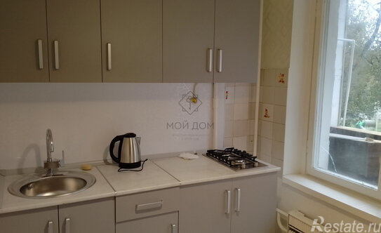 Продажа 2-комн квартиры на вторичном рынке ул Челюскинская,  д. 16